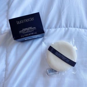 Laura Mercier Loose Trnslcnt Setting Powder & Puff